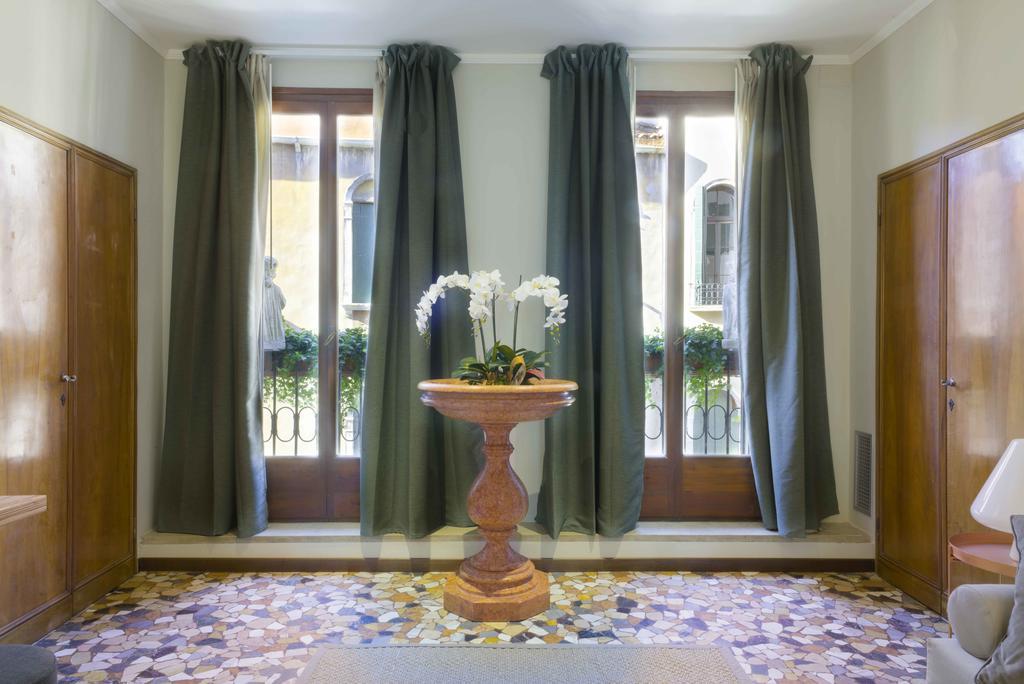 Joseph Apartments Venesia Bagian luar foto