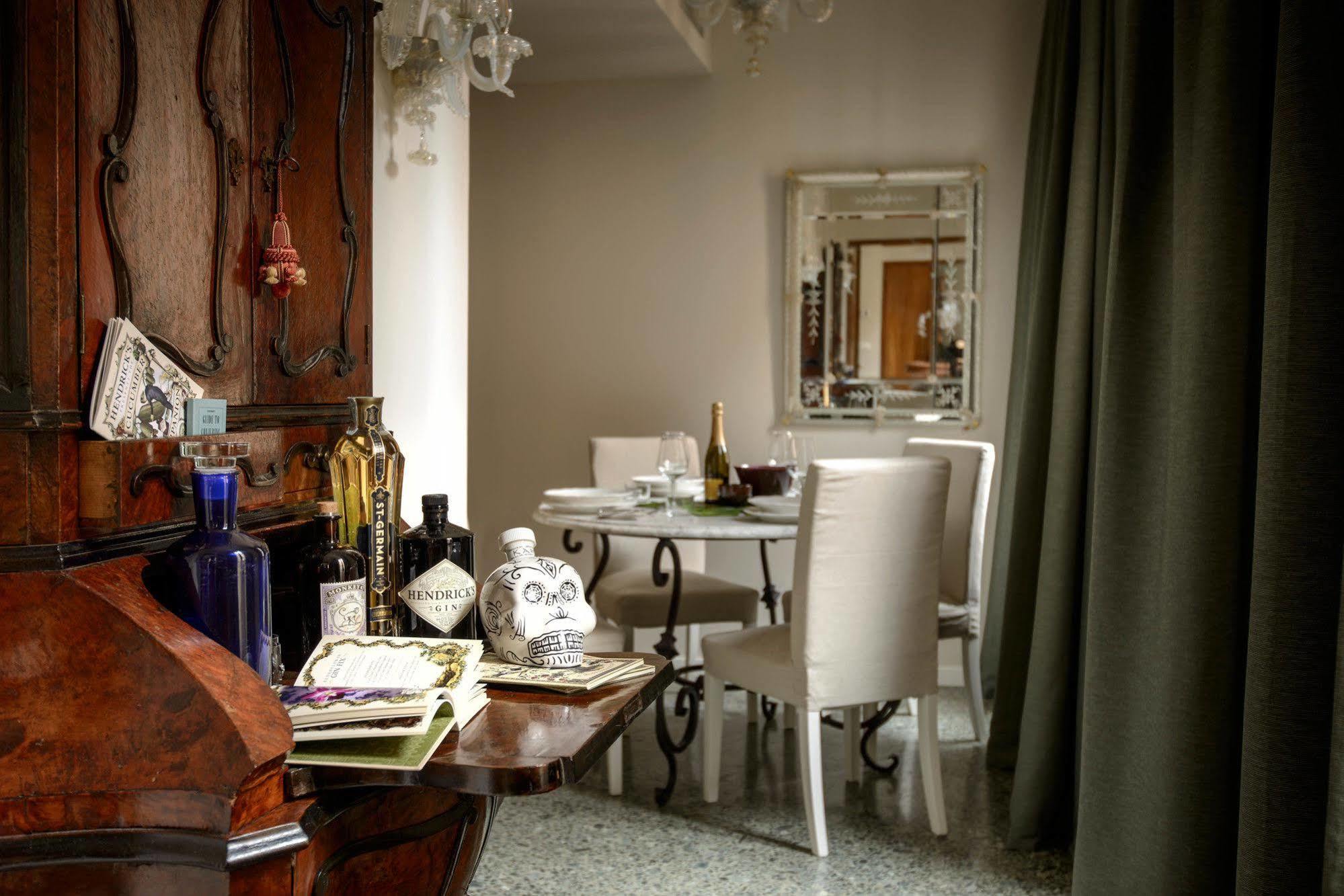 Joseph Apartments Venesia Bagian luar foto
