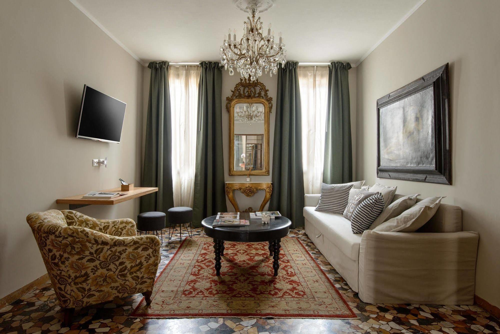 Joseph Apartments Venesia Bagian luar foto