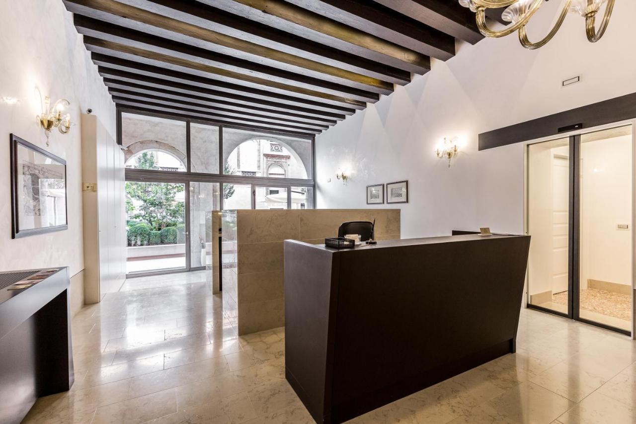 Joseph Apartments Venesia Bagian luar foto