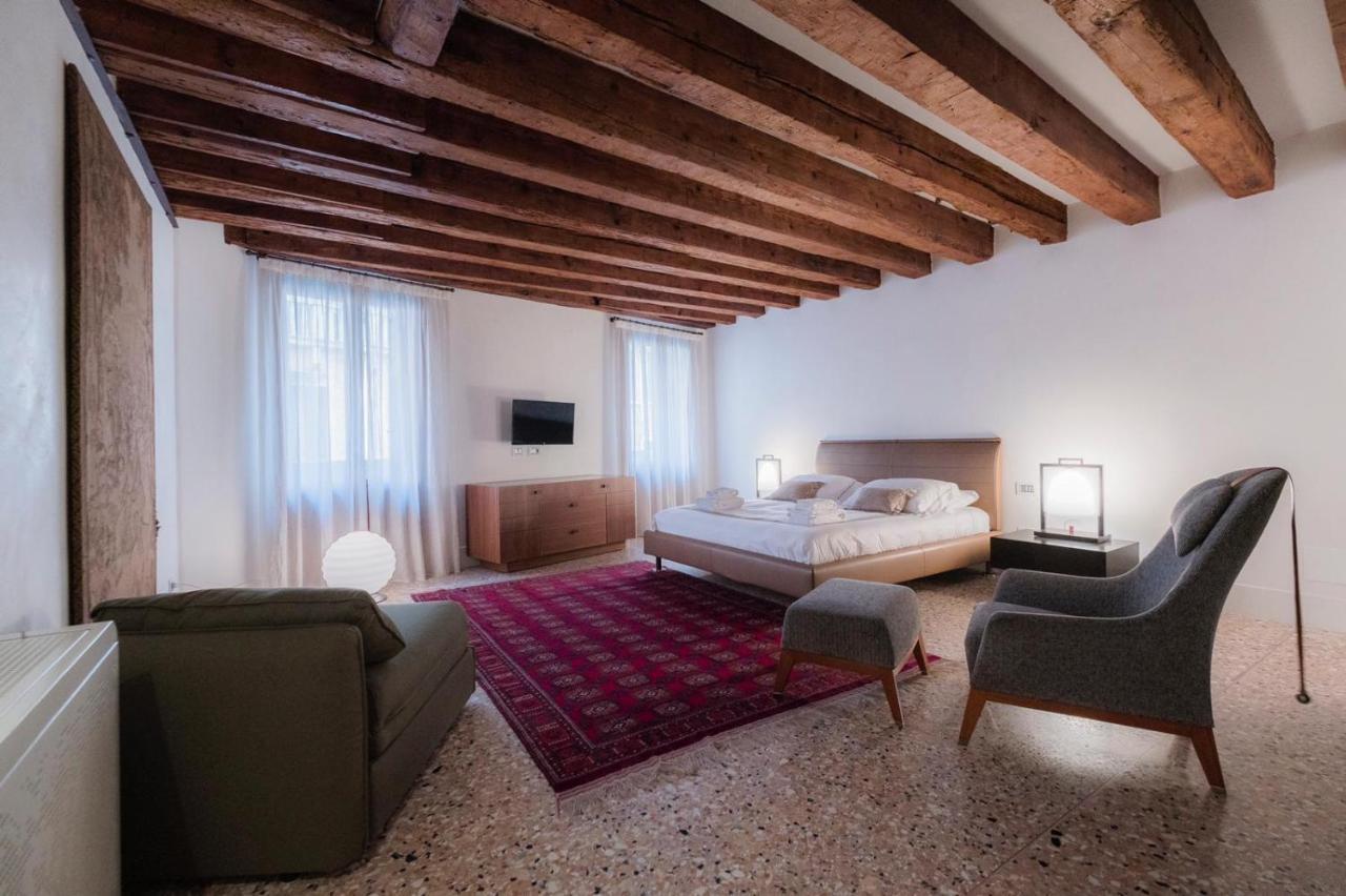 Joseph Apartments Venesia Bagian luar foto
